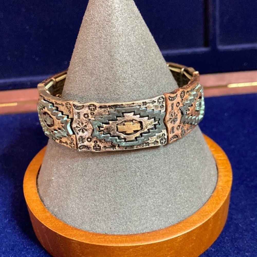 Multi tone southwest bangle bracelet